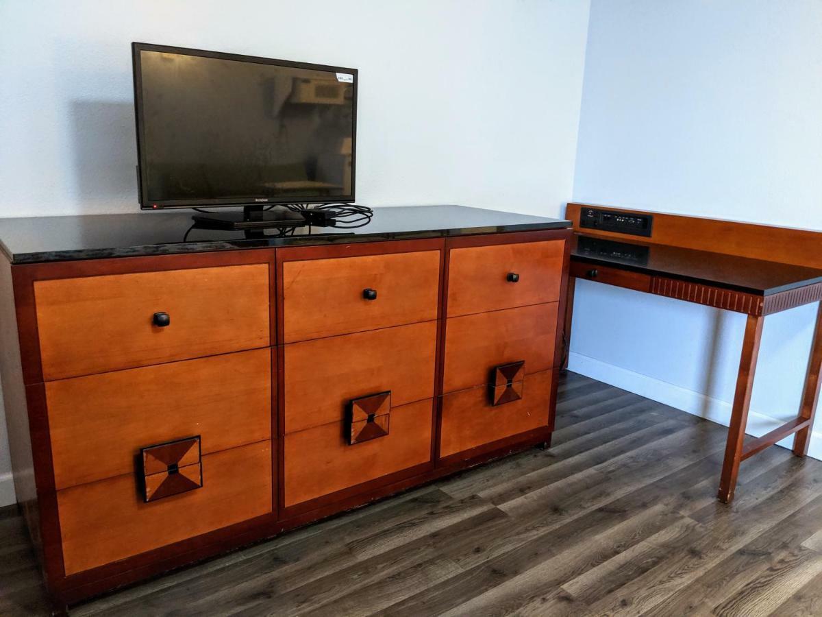 Motel Executive 2*